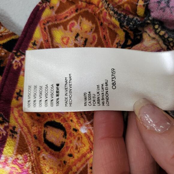 Free People Blouse Womens Small Boho Paisley Floral Crop Whimsy - Picture 8 of 9